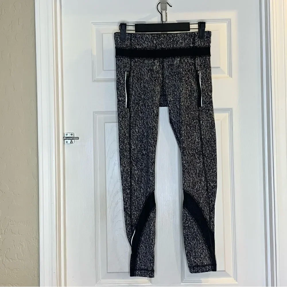Lululemon Women's Inspire Tight II Luxtreme Heathered Black Leggings Size 4